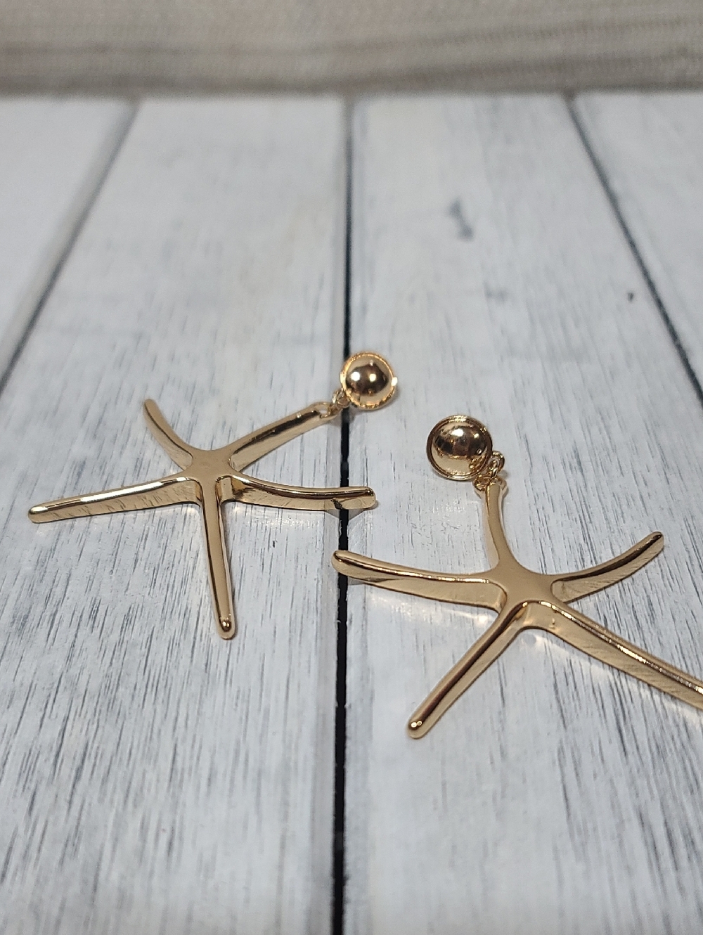 Starfish Drop Stud Gold Tone Earrings - Cruise Vacation Beach STURDY set NWT - Picture 6 of 8